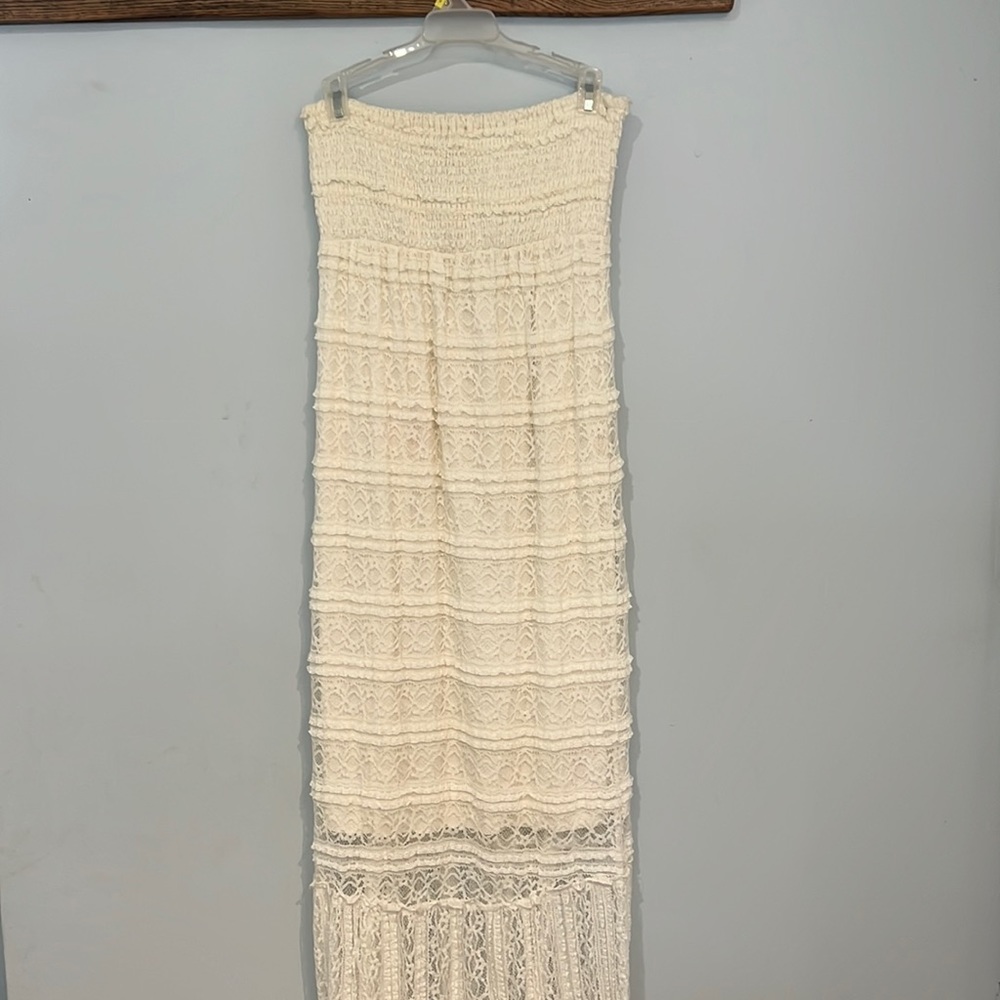Lace maxi dress